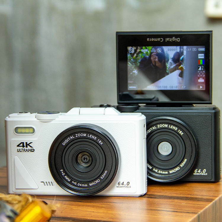 Vintage Flip-Screen 4K CMOS Digital Camera - Image 8