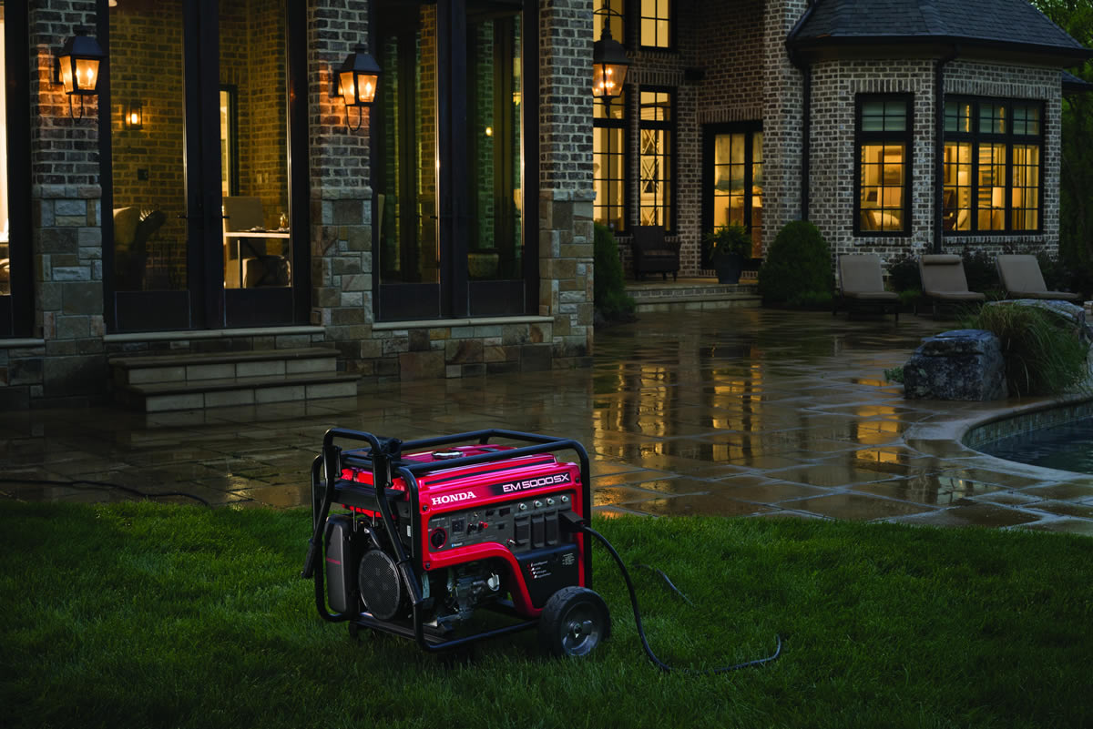 5000 watt 120/240V generator with CO-MINDER™ - Image 7